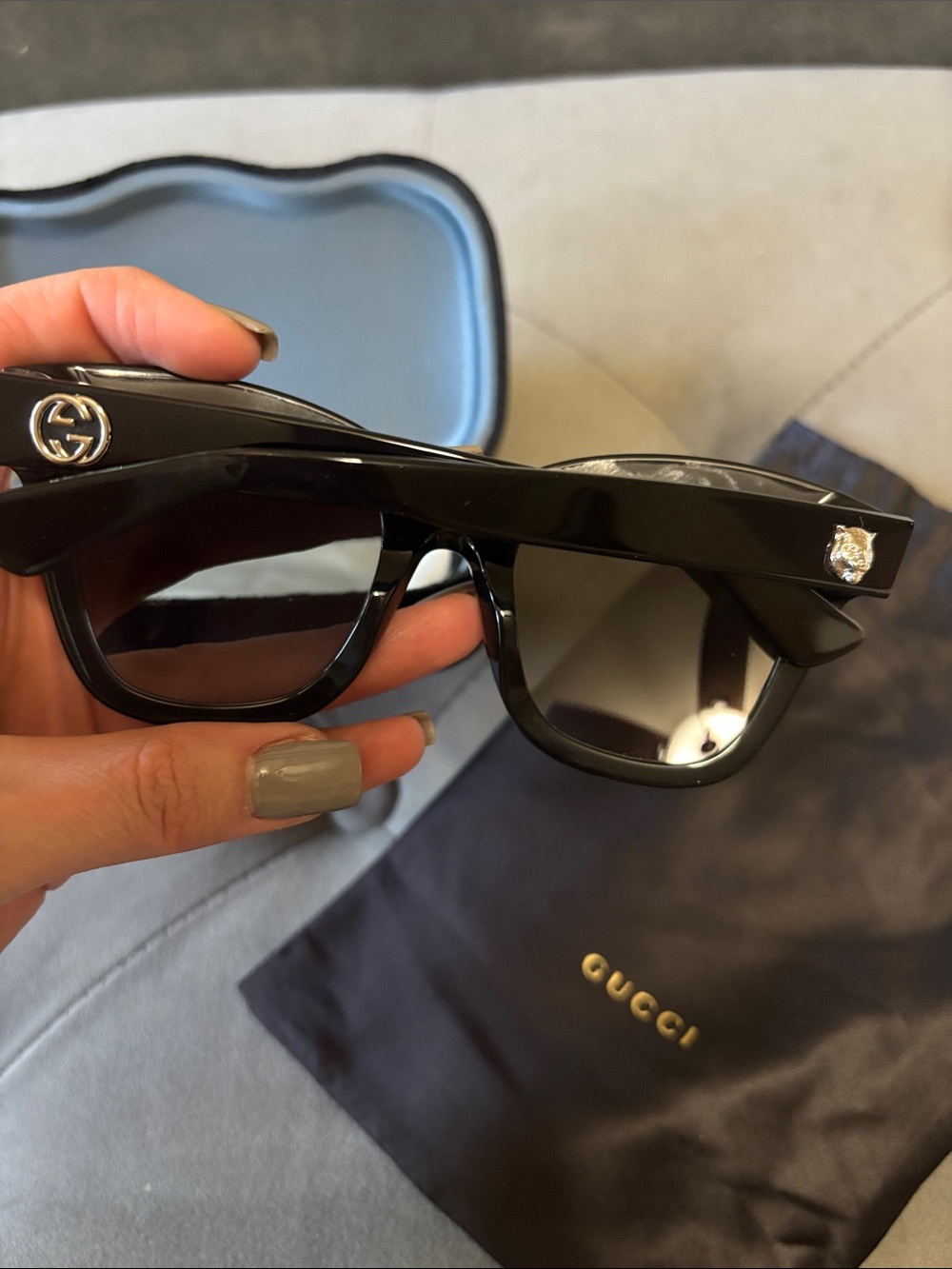Gucci Black Square Sunglasses for women with Gradient Lenses - Picture 2 of 8